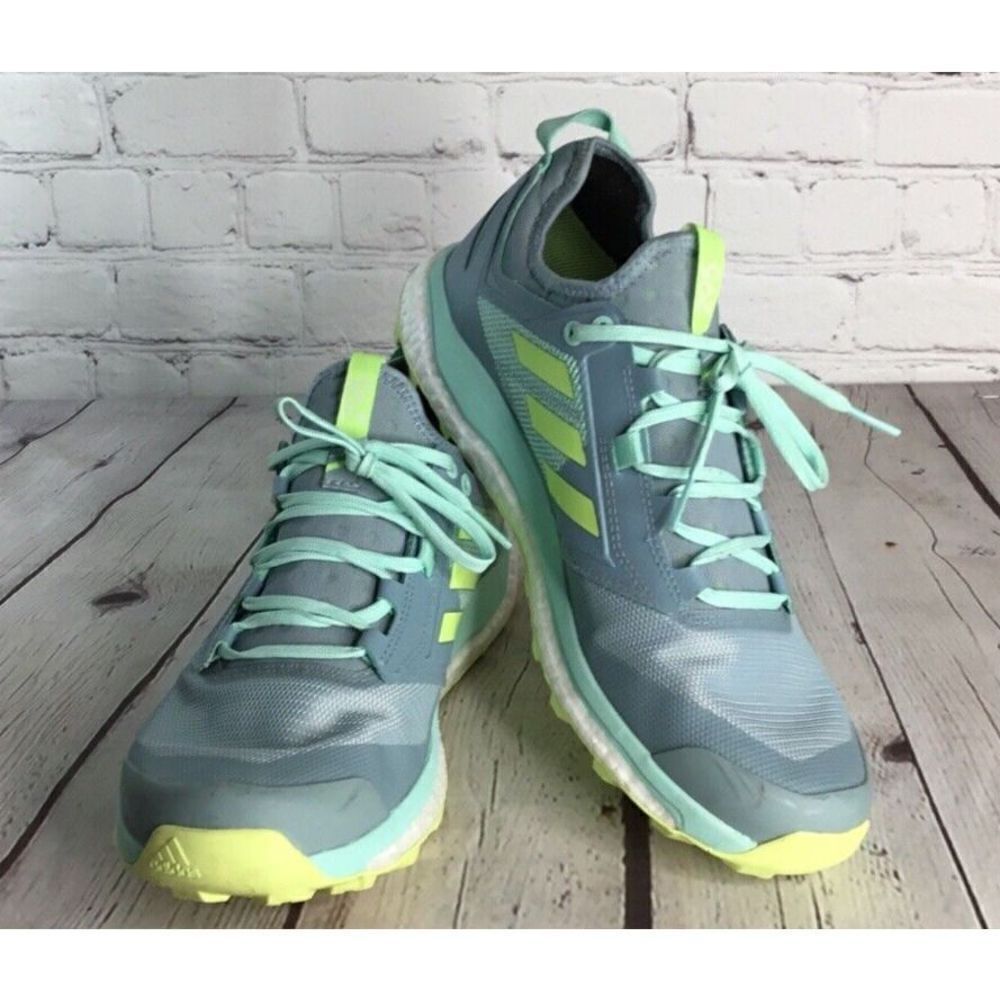 Adudas Women's Athletic Shoes - light blue and yellow